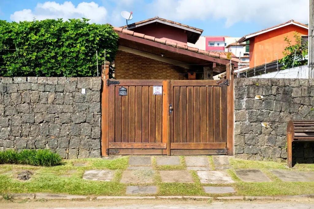Bh4 - Bh4: Casa Com Piscina Ao Lado Da Praia Grande Ubatuba Exteriör bild