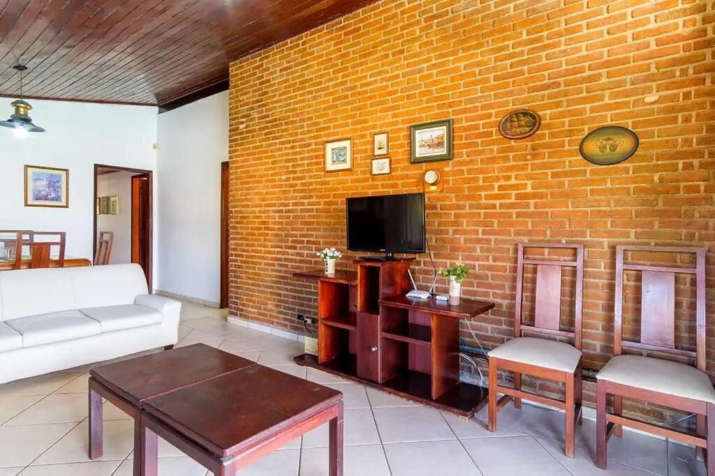 Bh4 - Bh4: Casa Com Piscina Ao Lado Da Praia Grande Ubatuba Exteriör bild
