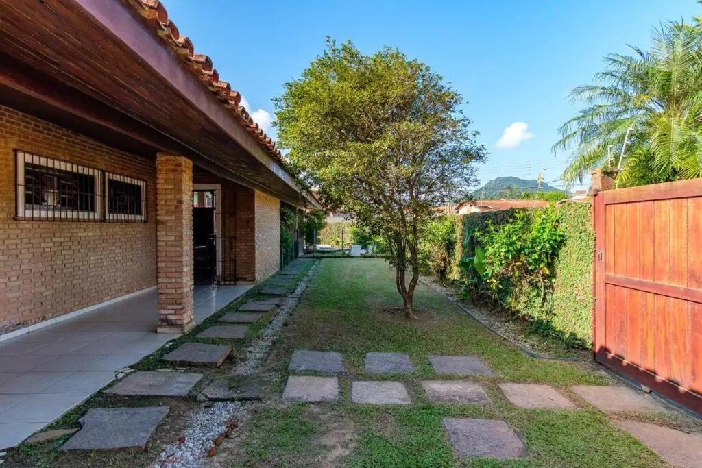 Bh4 - Bh4: Casa Com Piscina Ao Lado Da Praia Grande Ubatuba Exteriör bild